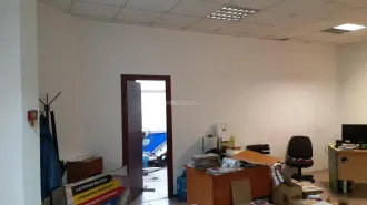 Нежилое здание 472,8 кв.м, земельный участок 400 кв.м, г. Сургут, Ханты-Мансийский АО. Нежилое здание - 472,8 кв. м, земельный участок - 400 +/- 7 кв. м, адрес: Ханты-Мансийский автономный округ - Югра, г. Сургут, ул. Быстринская, д. 20А, кадастровые номера 86:10:0101043:71, 86:10:0101210:24, земли…