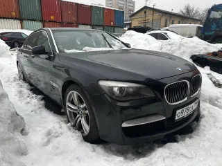 BMW 750Li xDrive 2011 года выпуска. VIN: X4XKC81120C572940.