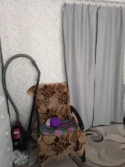 Доля квартиры 32,3 кв.м в Пензенской области. 1/3 доля в праве на жилое помещение, площадь 32,3 кв.м. Адрес: Пензенская область, Сосновоборский район, рп. Сосновоборск, ул. Театральная, д. 11, кв. 3. Кадастровый номер: 58:26:0640101:600.