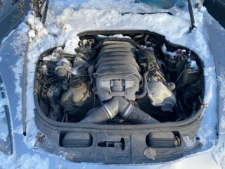 Porsche Panamera 2009 года выпуска, серого цвета. VIN WP0ZZZ97ZAL043312, номер двигателя М484ОА03422.