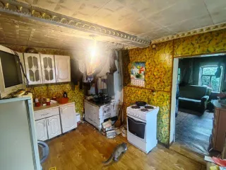 1/4 доли в жилом доме и земельном участке, Новосибирская обл., с. Буготак, ул. Советская, д. 27, кв. 1, 1/4 доли в жилом доме, расположенному по адресу: Новосибирская область, р-н. Тогучинский, с. Буготак, ул. Советская, д. 27, кв. 1, кадастровый номер: 54:24:043404:82; 1/4 доли в земельном…