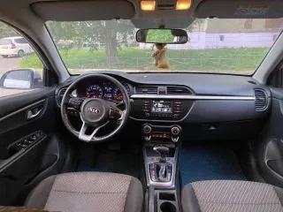 Kia Rio 2019 года, 123 л.с., пробег 215069 км, автоматическая коробка передач. VIN: Z94C241BBKR130835.