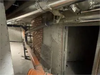 Нежилые помещения (кладовые) по адресу: Санкт-Петербург, Московское ш., д. 26, корп. 2, стр. 1: №32-Н, кад. №78:14:0007685:5569, площадь 12,2 кв.м.; №33-Н, кад. №78:14:0007685:5570, площадь 7,5 кв.м.; №34-Н, кад. №78:14:0007685:5571, площадь 5,3 кв.м.; №35-Н, кад. №78:14:0007685:5572, площадь 5…