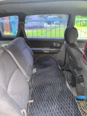Kia Carens 2005 года, 105 л.с., пробег 201664 км. Цвет темно-зеленый. VIN: KNEFC525155398602. Категория B (M1). ПТС 71ОС 745362. Не на ходу. Требуется переварка порогов и задних внутренних арок, ремонт электрики, системы охлаждения и двигателя. Имеются коррозия, вмятины кузова, требуется покраска…