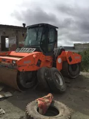 Каток Bomag BW219-4, 2019 г., заводской № (рамы) 861582758540, ГРЗ 1471ММ49. Местонахождение: Респ. Саха (Якутия), г. Олекминск, с. Авиапорт, ул. Кузьмина, д. 2.