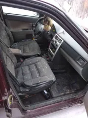 Lada Priora 2008 года выпуска, VIN XTA21703080130702, цвет кузова темно-вишневый, объем двигателя 4596 см³, тип транспортного средства легковой, пробег 390817 км, находится в залоге у Совкомбанка.