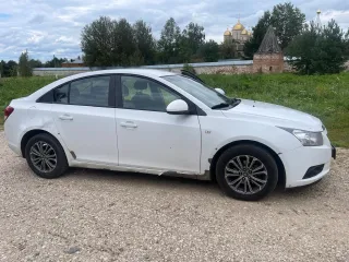 Шевроле Круз 2012 года, VIN XUFJA696JC3043215. Ознакомление с имуществом предварительно по телефону 8 926 618 15-42 или электронной почте vpmalyi@gmail.com.