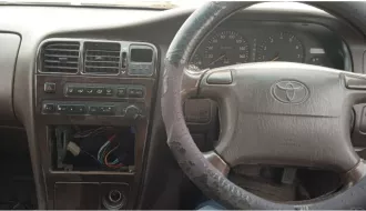Автомобиль легковой, марка: TOYOTA , модель: MARK 2, VIN: Отсутствует, год изготовления: 1995