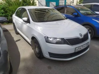 Skoda Rapid 2018 года, 110 л.с., пробег 180000 км, АКПП. VIN: XW8AC2NH9JR129208.