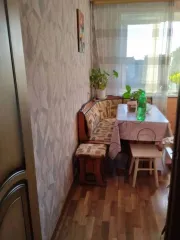 Квартира 66,7 м², 3 комн., Орловская обл. Жилое помещение (квартира) общей площадью 66,7 кв.м., кадастровый № 57:10:1910203:1321, расположенная по адресу: Орловская обл., Орловский район, п.г.т. Знаменка, ул. Ленина, д. 11, кв. 40 (1/2 доли в праве общей долевой собственности)