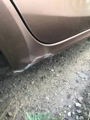 LADA Granta 2017, модель Granta, цвет светло-коричневый, VIN XTAGAB130H1002950. Состояние: многочисленные вмятины, царапины, очаги коррозии на кузове, замяты пороги, требуется ремонт подвески, тормозной системы, электроники. Осмотр по адресу: Нижегородская область, Арзамасский район, село…