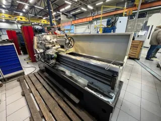 Токарный станок ST16K25B/1500, б/у. Обременения: запреты судебного пристава-исполнителя на регистрационные действия.