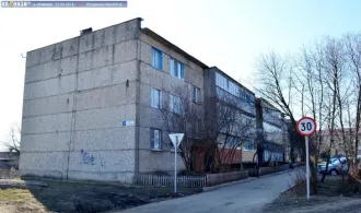 Квартира 31.9 кв.м, Чувашская Республика, помещение жилое, назначение: Жилое, адрес: Россия, Чувашия Чувашская Республика, р-н Аликовский, Аликовское, с. Аликово, ул. Парковая, д. 9, кв. 27, кадастровый номер: 21:07:000000:2013. Находится в долевой собственности, размер доли: 1/3. Ознакомление с…