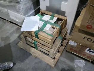 Раковины RIVERY 50 и RIVERY 40. Прямое назначение. Раковины с маркировкой на упаковке: "RIVERY 50" - 1 шт., "RIVERY 40" - 1 шт. Имущество продается в том виде, в каком оно есть, и в случае продажи возврату/обмену не подлежит. За скрытые дефекты имущества Продавец ответственности не несет.