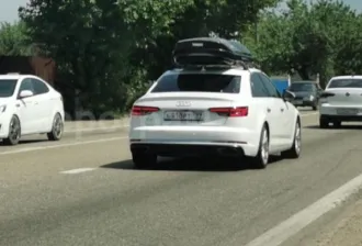 Audi A4, 2019, VIN WAUZZZF49KA107585, легковой автомобиль, год выпуска 2019, марка АУДИ, модель А4.