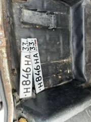 Автомобиль ВАЗ 2107, 1996 года выпуска, государственный номер Т846НА33, VIN ХТА210700V1015260. Цвет белый. Имеются вмятины на переднем и заднем бампере, а также многочисленные незначительные вмятины по кузову. Присутствует коррозия металла и следы ржавчины по всему кузову транспортного средства…