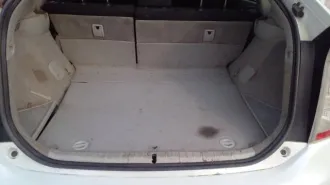 Toyota Prius 2013 года, 99 лс, 276000 км, АКПП, идентификационный номер (VIN номер): ZVW30-1694045, гос.номер А743ХР122