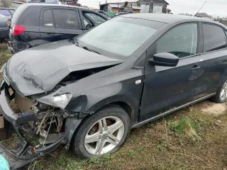 Volkswagen Polo 2012, гРЗ:В170УТ/35, повреждения: крышка багажника, задний левый фонарь, коррозия задней правой арки, порог поврежден и коррозия, коррозия передней правой двери, правого крыла, крыши, водительской двери, задней левой арки, удар в переднюю часть, капот, бампер, переднее левое крыло…