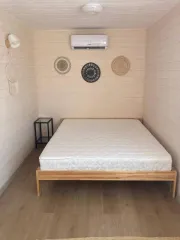 Земельный участок 420 м² и дом 47.8 м² в хуторе Шунтук, Республика Адыгея. Участок, общей площадью 420 +/-5 м2, кадастровый (условный) номер: 01:04:5300007:307. Жилой дом, площадью 47,8 м2, кадастровый (условный) номер: 01:04:5300007:312. Адрес: Республика Адыгея, Майкопский район, сельское…