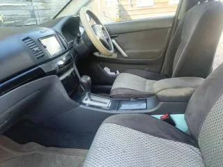 Toyota Allion, 2003 года, 132 лс, 390 000 км, АКПП. Автомобиль Toyota Allion. Тип транспортного средства: легковой седан. Категория ТС: B/M1. Год выпуска: 2003. Цвет кузова: белый. Экологический класс: третий. Максимально допустимая масса: 1445 кг. Масса без нагрузки: 1170 кг. Государственный…