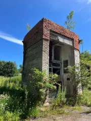 Комплекс объектов недвижимого имущества: Здание – Канализационная насосная станция №1, нежилое, 1-этажное, общая площадь 19,6 кв.м., кадастровый номер 27:21:0105014:47, Здание – Насосная станция перекачки, нежилое, 1-этажное, общая площадь 20 кв.м., кадастровый номер 27:21:0105014:46, Здание –…