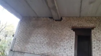 Объект незавершенного строительства общей площадью 2093.6 кв.м и земельный участок площадью 2994 кв.м в Брянской области. Степень готовности объекта — 50%, проектируемое назначение — нежилое здание. Кадастровые номера: 32:27:0000000:1077 и 32:27:0000000:1068. Адрес местоположения: Брянская область…