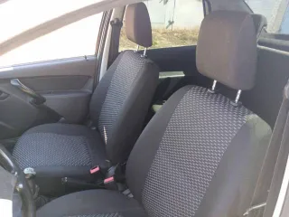 Lada Granta 2017 года, 106.1 л.с., пробег 172263 км. VIN/ПТС: 63OT9664662812201710 / XTA219070J0522812. Автомобиль в удовлетворительном техническом состоянии, имеются следы эксплуатации, притертость на правом заднем крыле, сколы по кузову и бамперах.