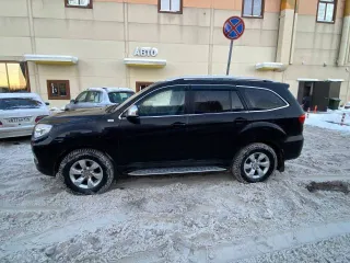 Foton Sauvana, VIN Y4KP2GVC4HB000221. На ходу, но имеются недостатки: хруст коробки передач при переключении, незначительная коррозия металла по всему кузову, гниют трубы системы отопления, бывают провалы оборотов двигателя, теряет скорость, имеются вмятины.