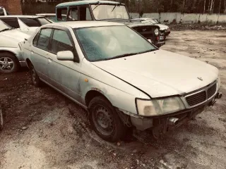 Toyota Karina 1991, Nissan Bluebird 1999, Toyota Corolla 1998, Chevrolet Lanos 2006, Toyota Sprinter Carib 1995. Toyota Karina 1991, VIN AT1707163713, двигатель 5A4424576, без номерных знаков, есть ПТС и ключи. Nissan Bluebird 1999, госномер В241ВА154, VIN QU14015017, есть документы и ключи. Toyota…