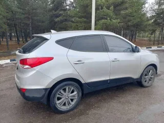 Hyundai ix35, 2014 года, VIN TMAJU81EBEJ617759, 150 л.с., 111299 км, АКПП.