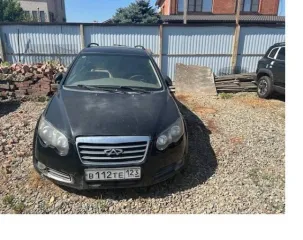 Chery B14, 2012, черный. VIN: LVVDB14B7CD350032. Кузов: LVVDB14B7CD350032. Тип: легковой универсал. Объем двигателя: 1971 см³, мощность: 100 кВт (136 л.с.), экологический класс: четвёртый. Техническое состояние: не заводится, сел аккумулятор, частично разукомплектовано. Оценка состояния и…