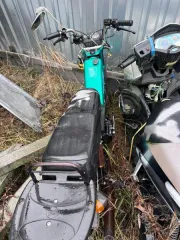 Voskhod, Irbis TTR250, Baotian BT49QT-2C, Irbis, Scorpio, Lifan S-ray, Honda Dio. Годные остатки: 1) Мотоцикл «Восход», без ГРЗ, ключи и документы отсутствуют. 2) Мотоцикл «Ирбис ТТР250», без ГРЗ, ключи и документы отсутствуют. 3) Скутер Baotian BT49QT-2C, без ГРЗ, ключи и документы отсутствуют. 4)…