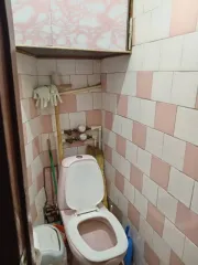 1/5 доля в помещении (3-комнатная квартира), площадь 58.9 кв.м., назначение: жилое, этаж: 4, адрес: Россия, Пермский край, Нытвенский городской округ, город Нытва, проспект Ленина, дом 29, квартира 40, кадастровый номер: 59:26:0611210:411.
