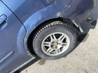 Mazda Premacy 2001 года, 135 лс, 396815 км, АКПП, кузов CP8W301825, гос.номер А752СУ122. Состояние неудовлетворительное.