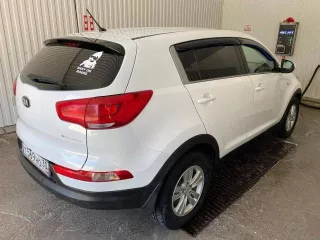Автомобиль марки Kia SLS (Sportage: SL, SLS) (VIN) XWEPB81ABF0003476, 2015 года выпуска.