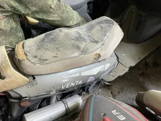 Vento BY49QT-2F мопед марки Vento, год выпуска не установлен, модель BY49QT-2F, VIN: R4BB0311LX121036. Имущество продается в том виде, в каком оно есть, в случае продажи возврату/обмену не подлежит. За скрытые дефекты имущества Продавец ответственности не несет. Марка, модель: Vento BY49QT-2F, год…