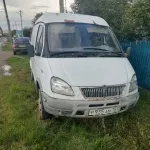 Автомобиль марки ГАЗ 2705, 2004 г.в., VIN XTH27050040075486. 
В залоге у ПАО СОВКОМБАНК