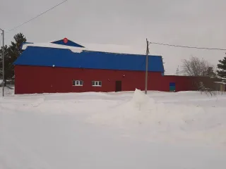 Здание пекарни 586,1 кв.м, 5/6 доли участка 906 кв.м, Ямало-Ненецкий АО, г. Губкинский. Здание 586,1 кв.м. и 5/6 доли земельного участка в Ямало-Ненецком АО еще 5/6 доли земельного участка, площадью 906 кв. м., кадастровый номер: 89:05:030301:7137, по адресу: ЯНАО, Пуровский район, пос. Пурпе, мкр…