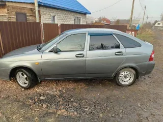 Lada Priora, 2008 года, 97,9 лс, 250000 км. Автомобиль марки LADA 21723 2008 года выпуска, регистрационный знак Н378ТМ42, VIN XTA21723080008456. Гнилые пороги, подгнивает днище, скол на бампере, а также наличие различных царапин по всему кузову. "Вылетает" вторая передача. Возможно наличие иных…