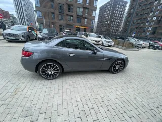 Mercedes SLC 300, 2018 Автомобиль марки MERCEDES модель slc 300 2018 г.в. VIN-номер WDDPK3JA1KF160220. Ознакомление с имуществом по согласованию с организатором торгов - uskov.anton.sergeevich@gmail.com, +7 967 004-72-90.