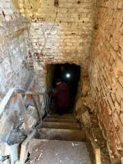 Нежилое помещение 93.4 кв. м, Тамбовская область, город Тамбов, улица Степана Разина, дом 6, помещение 1. Назначение: нежилое, площадь 93.4 кв. м, расположено на подвальном этаже, кадастровый номер 68:29:0214023:129. Обременение: объект культурного наследия регионального значения «Здание…