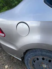 Volkswagen Polo 2016 года, VIN XW8ZZZ61ZGG035079, категория B/M1. Модель двигателя 052791, кузов XW8ZZZ61ZGG035079, бежевый цвет. Мощность 110 л.с. (81 кВт), объем двигателя 1598 см³, максимальная масса 1660 кг, масса без нагрузки 1185 кг. Автомобиль не на ходу, находится в залоге.