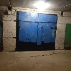 Гаражный бокс 18,1 кв.м, Томск, ул. Вершинина. Гаражный бокс в Томске, 18,1 кв.м. Еще гаражный бокс в Томске, 18,1 кв.м. Еще гаражный бокс № 32, расположенный по адресу: Томская область, г. Томск, ул. Вершинина, д. 52/1, площадью 18,1 м*2, с кадастровым номером 70:21:02000:23:1882. Дополнительные…
