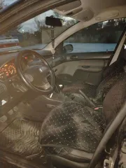 Peugeot 206 2008 года выпуска. VIN: VF32BKFWA72787333. Пробег 109230 км. Бензиновый двигатель 1.4, механическая коробка передач. Повреждена левая передняя дверь и бампер. Автомобиль заводится и на ходу. Находится по адресу: Челябинская область, г. Магнитогорск, ул. Сталеваров, 15/3. Осмотр по…