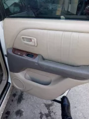 Легковой автомобиль марки Toyota Harrier, 1999 года выпуска, регистрационный номер В799НУ125, кузов № SXU150007999.