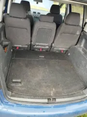 Volkswagen Touran 2006, универсал. VIN: WVGZZZ1TZ6W126067, 2006 г.в., госномер О617ХО39. Дизельный двигатель, мощность 77 кВт (105 л.с.). Цвет кузова синий.