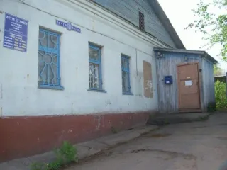 Здание и земельный участок: г. Слободской, ул. Спасская, д.3 Здание, назначение: нежилое, 1-этажное, расположенное по адресу: г. Слободской, ул. Спасская, д.3, общей площадью 219,8 кв.м. кадастровый номер 43:44:330113:284.Земельный участок, разрешенное использование: для размещения здания…
