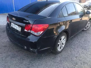 Лот №1::CHEVROLET KLIJ CRUZE, 2013 года выпуска, VIN XUFJA695JD3039848 не на ходу  ВИН сгнил,  без двигателя .
