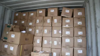 Кронштейны для телевизоров ISA. Кронштейн для телевизора настенный наклонный, модель CP401 (ISA IS461446, Китай), 125 коробок - 500 шт. Кронштейн для телевизора настенный наклонный, модель CP-102 (ISA 469826, Китай), 275 коробок - 2750 шт. Наборы крепежа - 175 наборов. Кронштейн для телевизора…