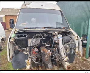 Volkswagen Crafter, 2007, грузовой фургон, 2ЕКЕ2, 2007 г.в., г/н Х103УР178, VIN WV1ZZZ2EZ86016511, белого цвета, в нерабочем состоянии, в залоге. Адрес: Ростовская область, Мартыновский р-н., х. Веселый, ул. Школьная, д. 12. На всей поверхности кузова следы коррозии, ржавчины и вмятин, двигатель в…